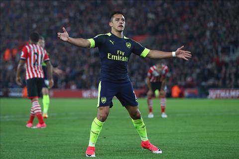 Sanchez ghi ban truoc Southampton