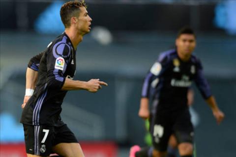 Celta Vigo 1-4 Real Madrid Ronaldo dua Los Blancos tien sat den ngoi vuong hinh anh
