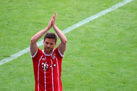 Sốc Xabi Alonso dẫn dắt Bayern Munich thay HLV Kovac hình ảnh