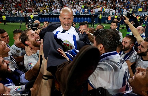 Zidane - Kien truc su trong thanh cong cua Ken ken trang