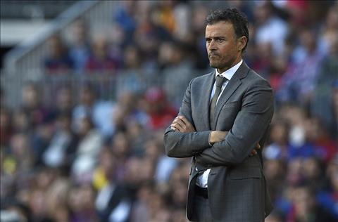 HLV Enrique báo tin buồn cho Chelsea