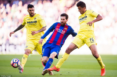 Lionel Messi sap gia han hop dong voi Barcelona.