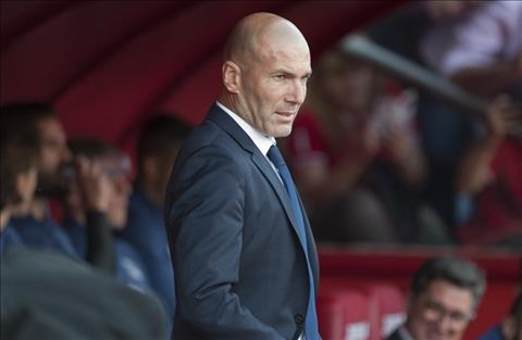 HLV Zidane sap duoc Real thuong lon hinh anh 2