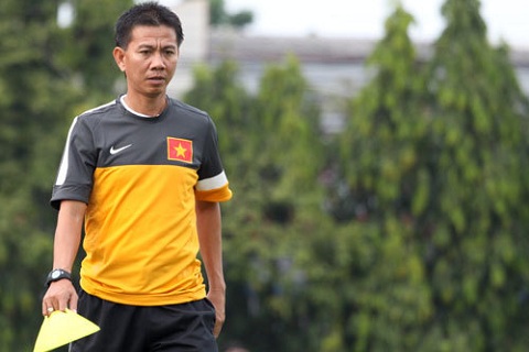 Truoc FIFA U20 World Cup, HLV Hoang Anh Tuan lo ngai dieu gi hinh anh