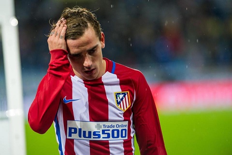 Griezmann tỏ thái độ với sao Real trong ngày hội quân ở tuyển Pháp