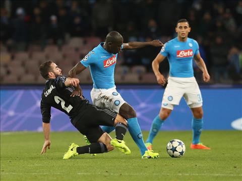 Real Madrid cần Carvajal để làm nên lịch sử