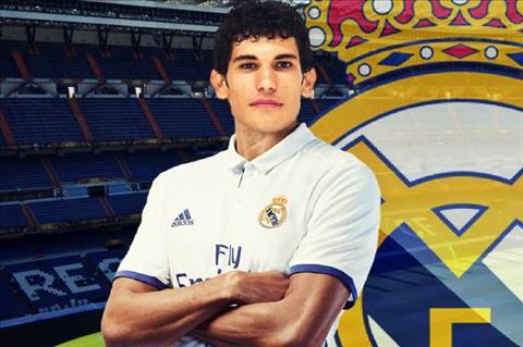 Jesus Vallejo: Canh bạc đáng thử của Real Madrid