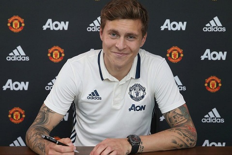 CLB hạng 3 Thuỵ Điển ăn đủ nhờ tân binh M.U