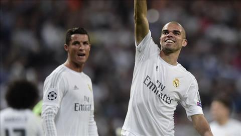 Pepe moi chao tien dao Cristiano Ronaldo den PSG hinh anh 2