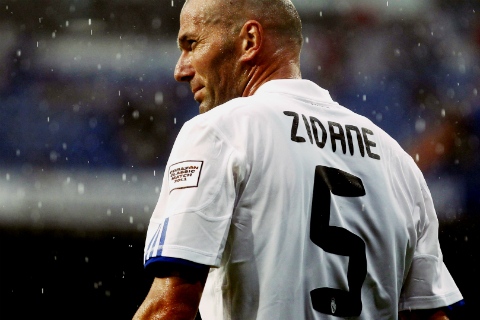 zidane real-Zinedine Zidane và Real Madrid: Mối lương duyên giữa hai chân mệnh thiên tử