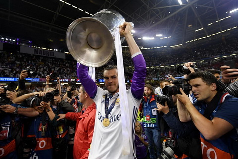 Gareth Bale van muon gan bo voi Real Madrid.