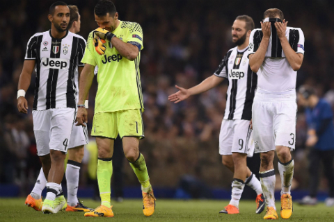 Thất bại tại Cardiff: Cái tát cảnh tỉnh cho Juventus