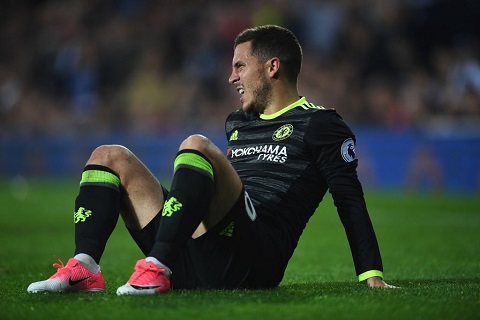 “Eden Hazard không có cửa đến Barca”