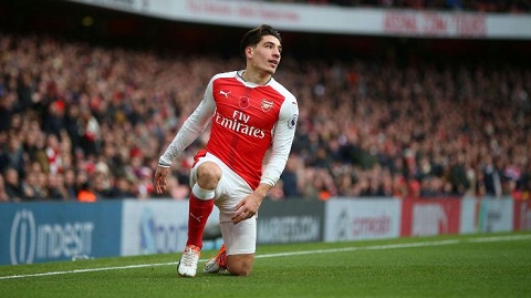 Lieu Arsenal co nen ban Bellerin hinh anh 2