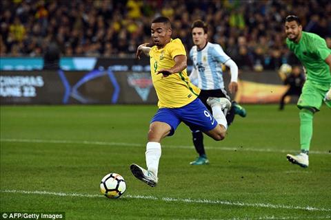 Man City nhận tin vui từ chấn thương của Jesus