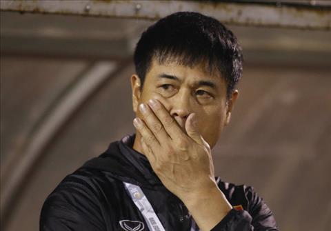 HLV Hữu Thắng không muốn con hát mẹ khen hay với Công Phượng