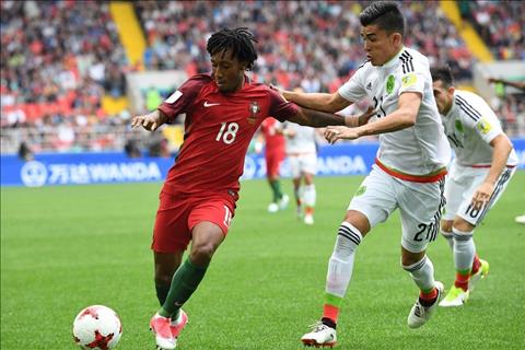 Dư âm BĐN 2-1 Mexico: Hoán đổi thân xác
