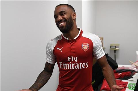 Arsenal du đấu châu Á: Có Lacazette không Sanchez