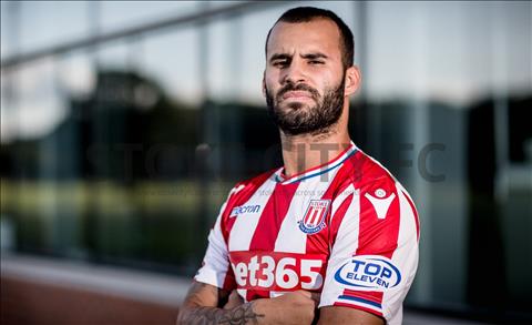 CHINH THUC Tien ve Jese Rodriguez toi Stoke City hinh anh 2