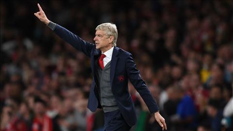 Wenger tiết lộ cách mua cầu thủ của Arsenal