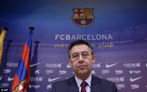 Josep Maria Bartomeu dang trong giai doan kho khan nhat ke tu khi nham chuc chu tich CLB Barca.