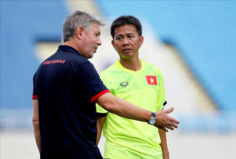 HLV Hoàng Anh Tuấn vẫn được tin tưởng dẫn dắt U19 Việt Nam