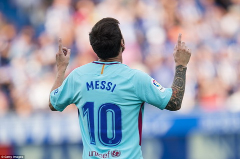 Du am Alaves 0-2 Barca Messi van cu la Messi hinh anh