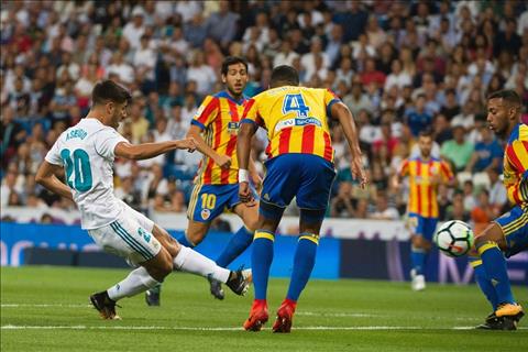 Goc Real Asensio da san sang nhan vuong mien tu Ronaldo hinh anh