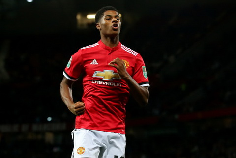Young tiết lộ lý do Rashford tiến bộ nhanh chóng