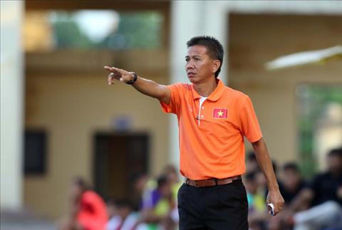 HLV Hoàng Anh Tuấn mắng té tát U19 Việt Nam sau trận thua đậm U21 Hà Nội