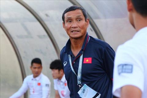 HLV Mai Đức Chung nhận xét về lối chơi của U23 Việt Nam