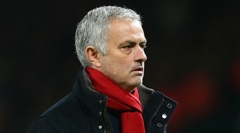 Mourinho nói gì trước trận đại chiến với Tottenham?