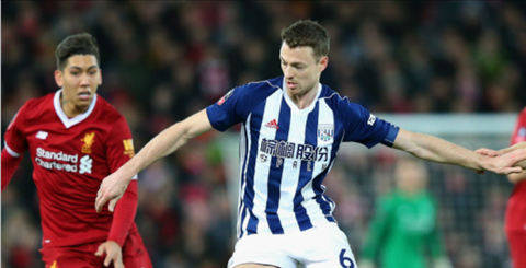 Arsenal bị West Brom cười nhạo vụ Jonny Evans