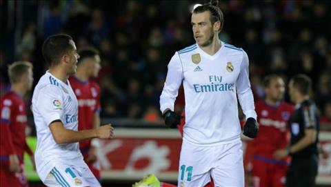 Zidane khen ngoi Bale sau tran thang Numancia hinh anh