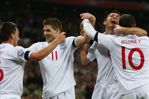 Được xem là thế hệ vàng của ĐT Anh, nhưng Rooney, Lampard đã bỏ lỡ điều gì?