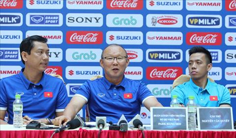Đội trưởng Văn Quyết nói gì về cơ hội của ĐT Việt Nam ở AFF Cup 2018?