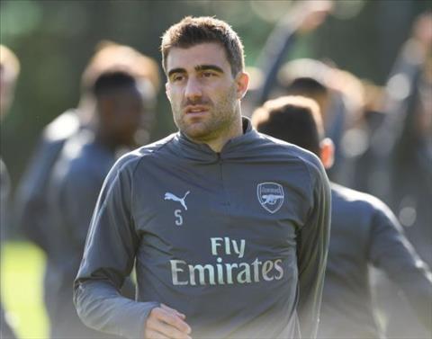 Arsenal nhận tin buồn Sokratis dính chấn thương hình ảnh