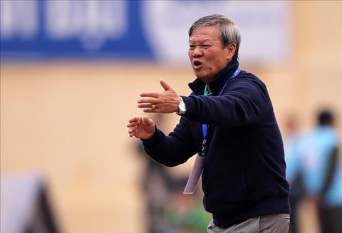 HLV Lê Thụy Hải nói gì khi Anh Đức bị loại khỏi ĐT Việt Nam dự Asian Cup?