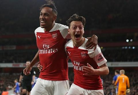 Huyền thoại lo sợ Liverpool sẽ “xé xác” Arsenal