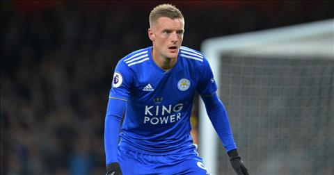 Sao Leicester bỏ trận Arsenal vì… không tiêu hóa nổi trọng tài