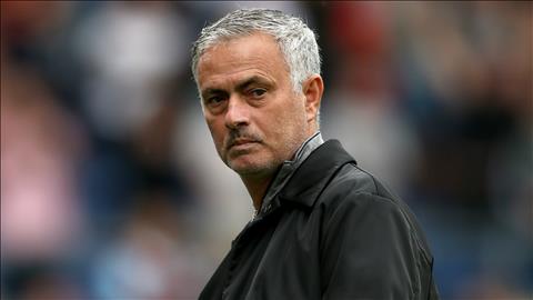 Nếu Mourinho ở lại, 10 cầu thủ sẽ phải ra đi