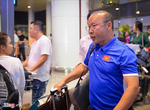 HLV Park Hang Seo cử hai trợ lý đi do thám Malaysia và Myanmar