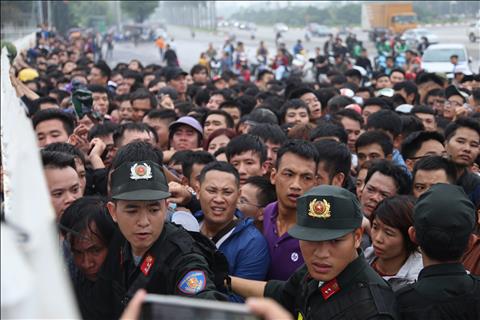 Các tuyển thủ Việt Nam xử lý cơn ác mộng xin vé trận gặp Malaysia hình ảnh