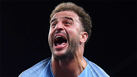 Sao Man City làm thơ chế nhạo M.U sau derby