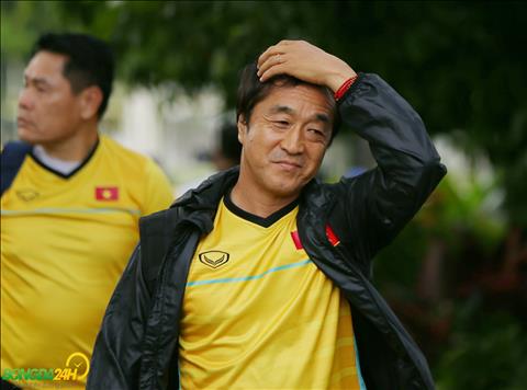 CHÍNH THỨC: HLV Park Hang Seo nắm ĐT Việt Nam, để trợ lý Lee cầm U22 dự SEA Games