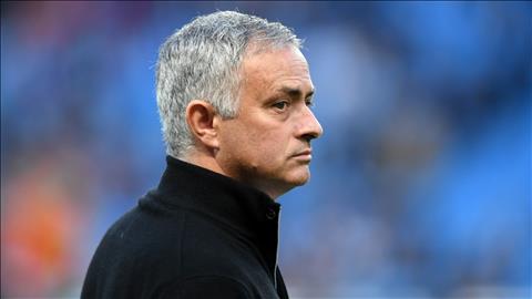 Lộ diện hai gương mặt mà HLV Mourinho muốn MU chiêu mộ trong thá hình ảnh