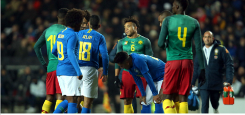 Neymar dính chấn thương sau trận thắng Cameroon hình ảnh