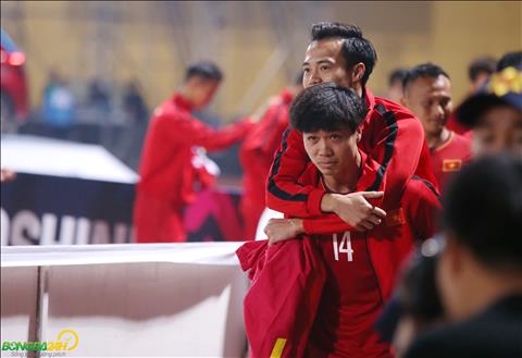 HLV Park đích thân cập nhật về chấn thương của Văn Toàn