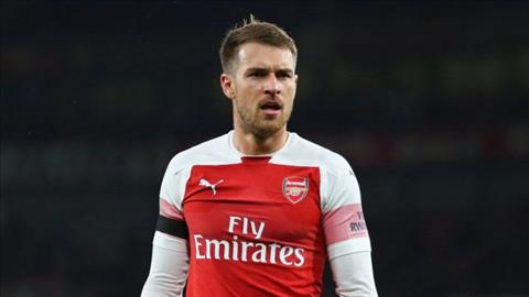 Arsenal khong ky hop dong moi voi Ramsey