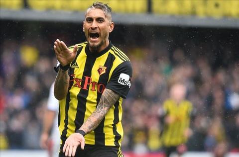 Chelsea quyết tâm mua Roberto Pereyra vào tháng 1 năm 2019 hình ảnh